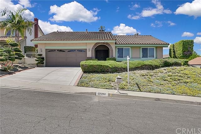 1st image of 23232 Woodleaf Dr