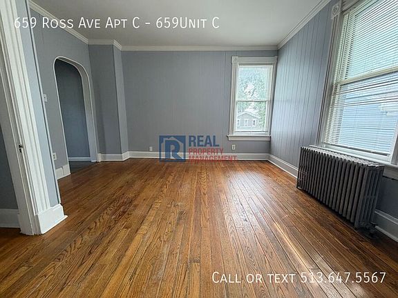 4th image of 659 Ross Ave APT C