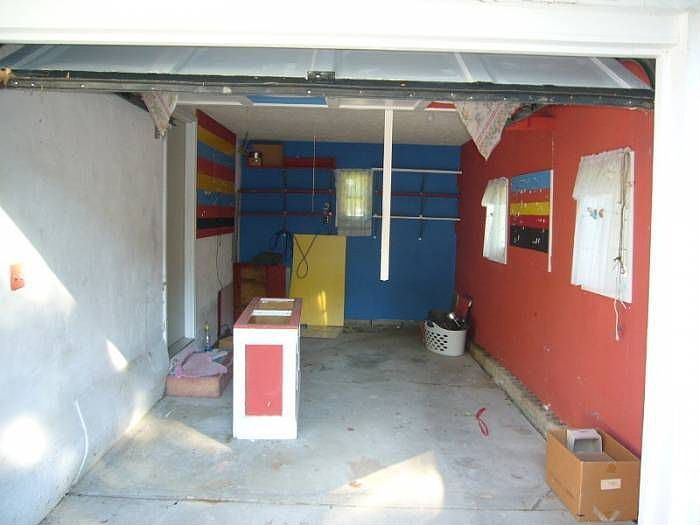2nd image of 5919 Hawthorne Rd