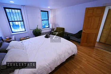 Rented by ZealEstate Group Inc