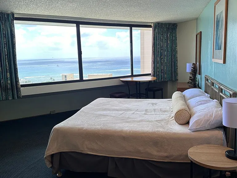 1700 Ala Moana Blvd #2904 — Photo 3