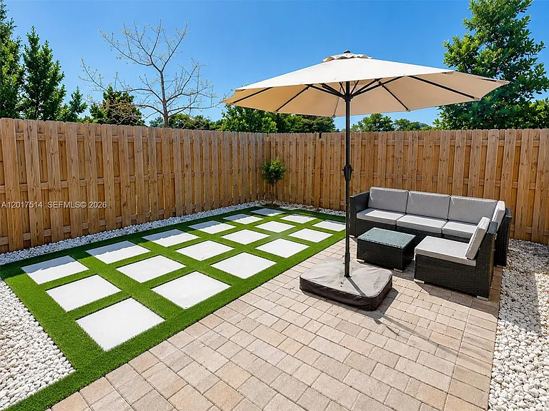 12184 NW 24th Pl — Photo 18