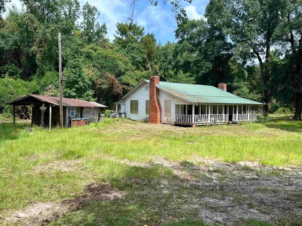 13544 Grissett Ln, Gantt, AL 36038