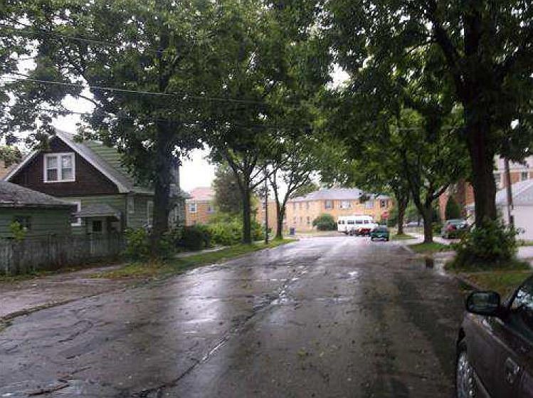 2nd image of 6211 W Girard Ave