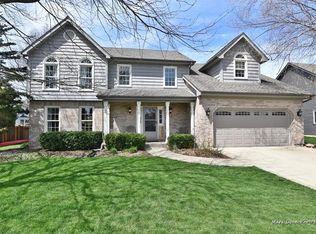 945 Rule St, Batavia, IL 60510