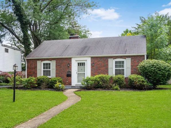 2769 Parkland Pl, Columbus, OH 43209