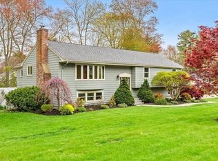 19 Rockridge Rd, Natick, MA 01760