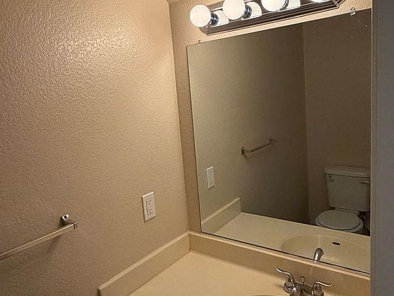 5th image of 1053 Dutton Ave APT 29