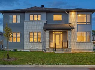 660 Fenwick Way, Ottawa, ON K2J7E6