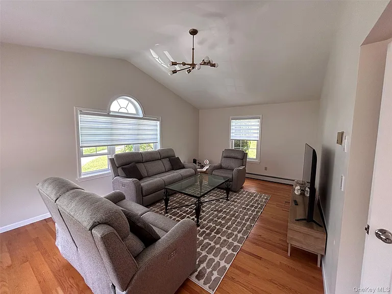 86 Somerset Dr — Photo 11