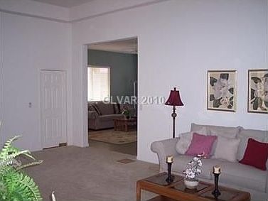 5th image of 9196 Sage Thicket Ave