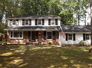 100 Highgate Ln, Cherry Hill, NJ 08003