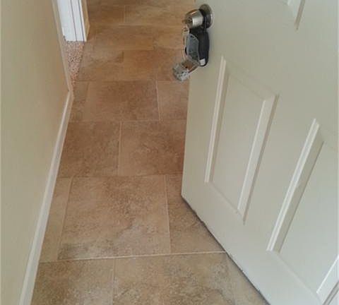3rd image of 1327 Saddle Rock Dr