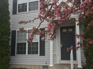 308 Copperfield Ln, Winchester, VA 22602