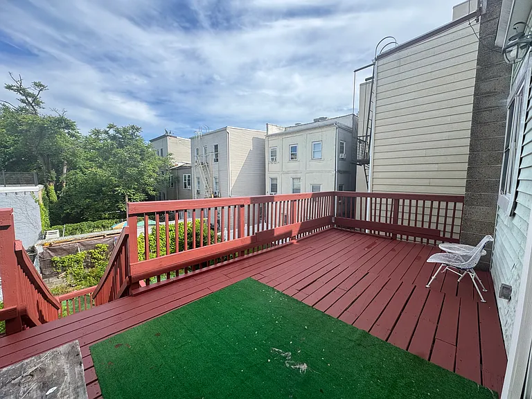 1006 West St #2 — Photo 1