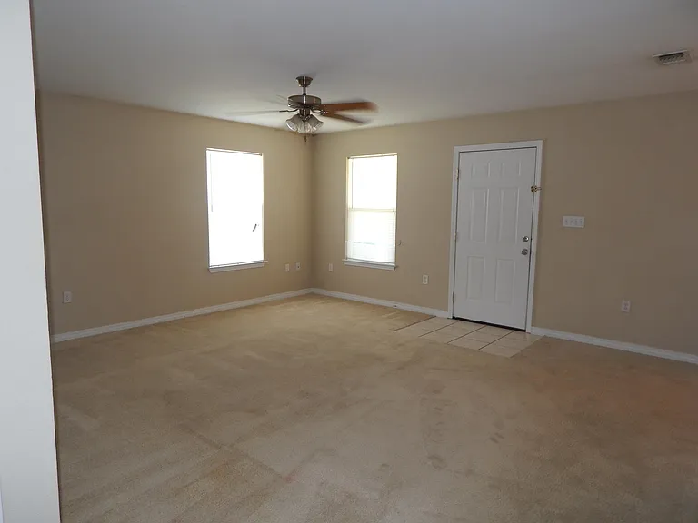 7465 Harvest Village Ct — Photo 12