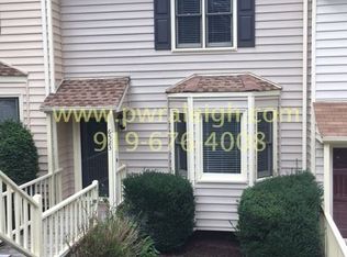 6523 English Oaks Dr, Raleigh, NC 27615