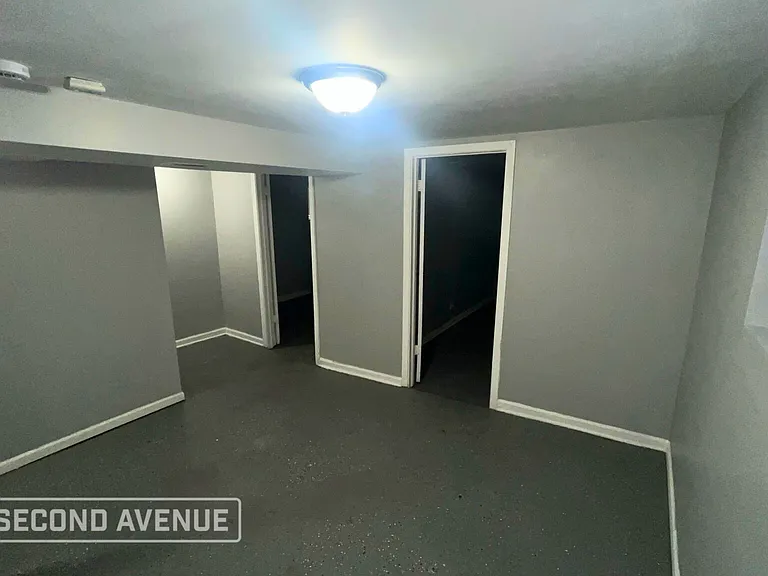 7555 S Prairie Ave — Photo 11