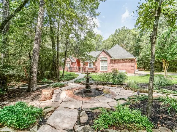 10857 Lake Forest Drive, Conroe, TX 77384