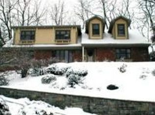 516 Harrogate Rd, Pittsburgh, PA 15241