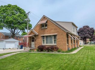 3052 N 81st St, Milwaukee, WI