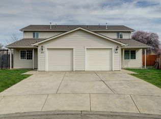 201 & 203 Foxwood Ct SE, Albany, OR