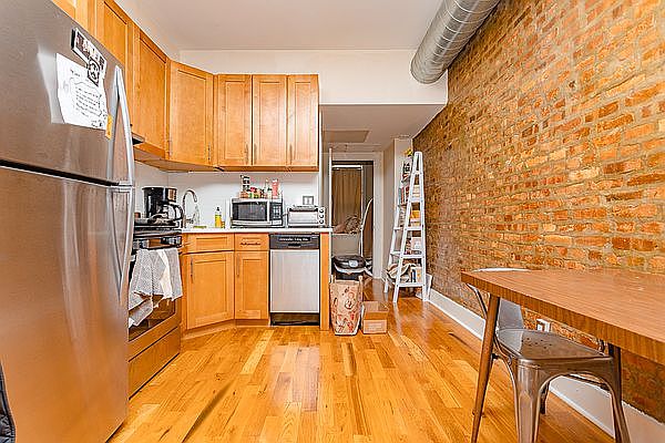 1st image of 64 St Nicholas Ave APT 2r