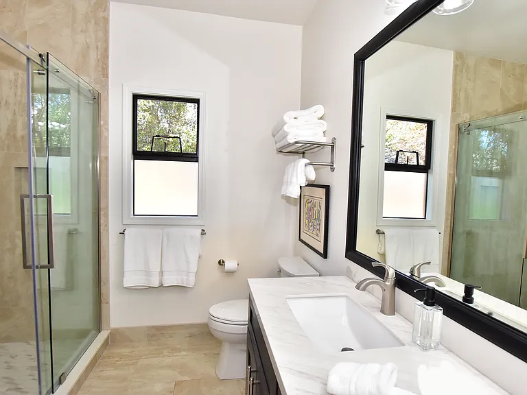 Laurelbrook Ct — Photo 18