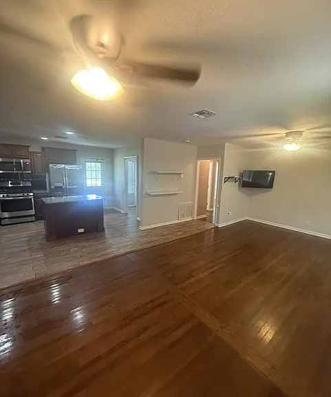 1809 Merriman Ave — Photo 12