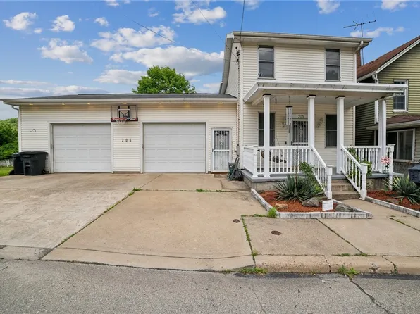 205 Wall Ave, Wall, PA 15148