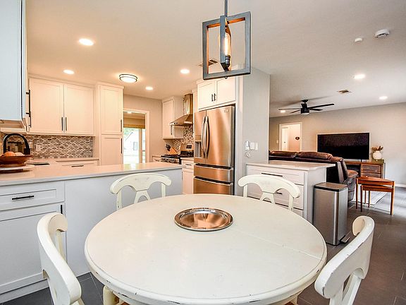 5th image of 5727 Arboles Dr