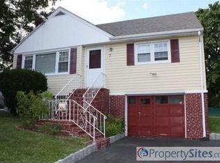 7 Acker Ave, Ossining, NY 10562