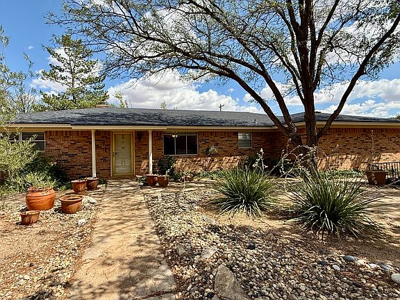 2nd image of 2041 Rice Dr