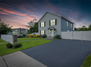 21 Hamlin Ave, West Babylon, NY 11704