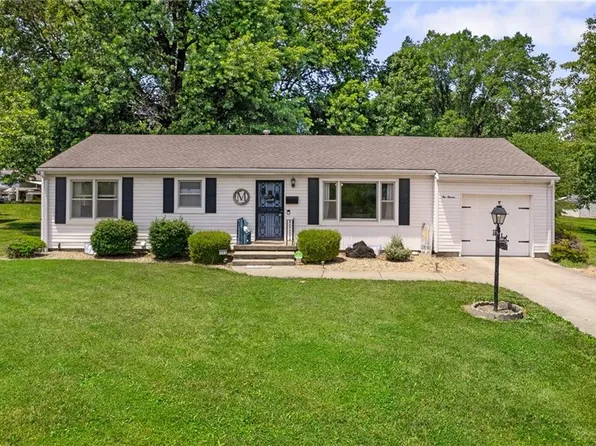 111 S Johnson Dr, Odessa, MO 64076