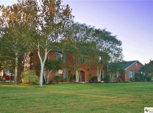 202 Rudeloff Rd, Seguin, TX 78155