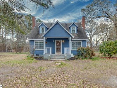 808 E Greer St, Honea Path, SC, 29654