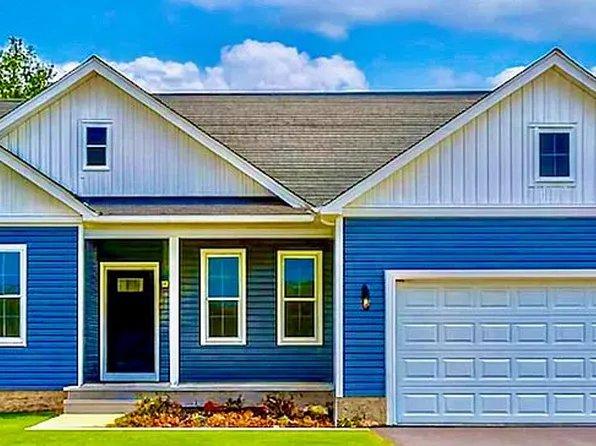 92 Lake Dr, Colonial Beach, VA 22443