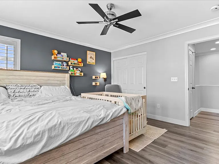 9131 Mount Wilson St — Photo 16