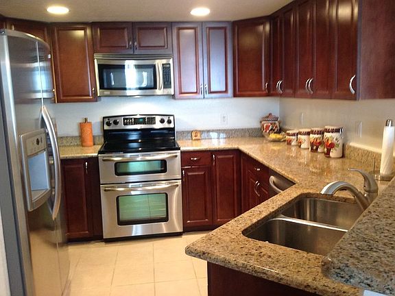 2nd image of 1801 N Flagler Dr APT 426