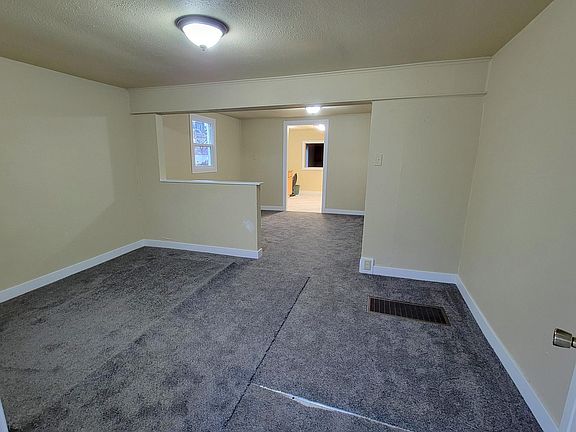 4th image of 3021 Mars Hill St