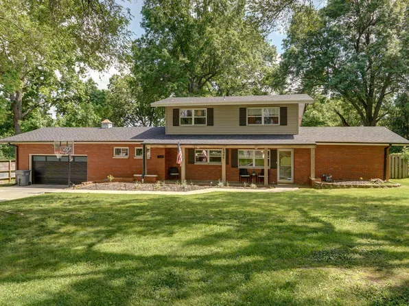 2904 E Lamonta Drive, Springfield, MO 65804