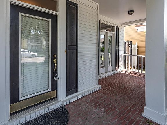 4th image of 1166 Island Pl E