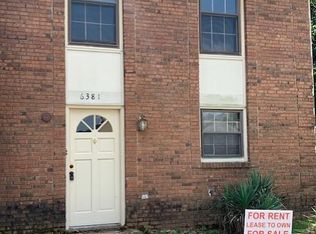 6381 Hunters Place Dr, Memphis, TN 38115