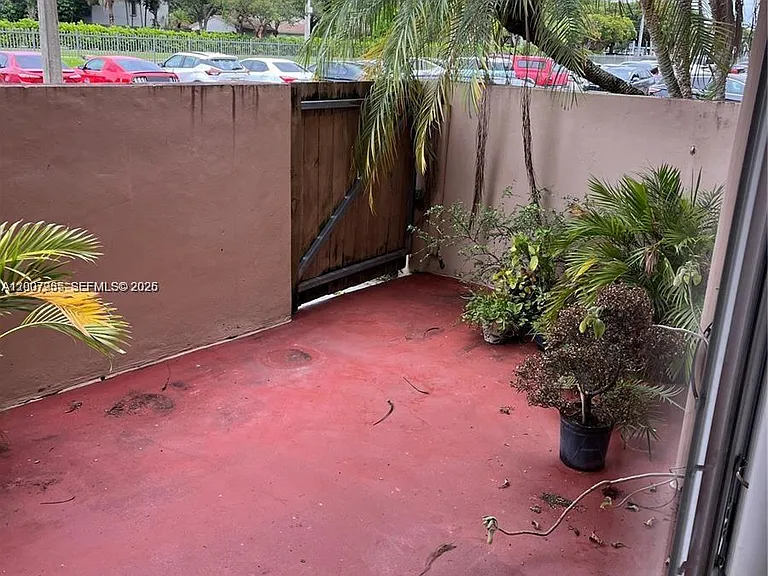 10525 SW 112th Ave #114 — Photo 12