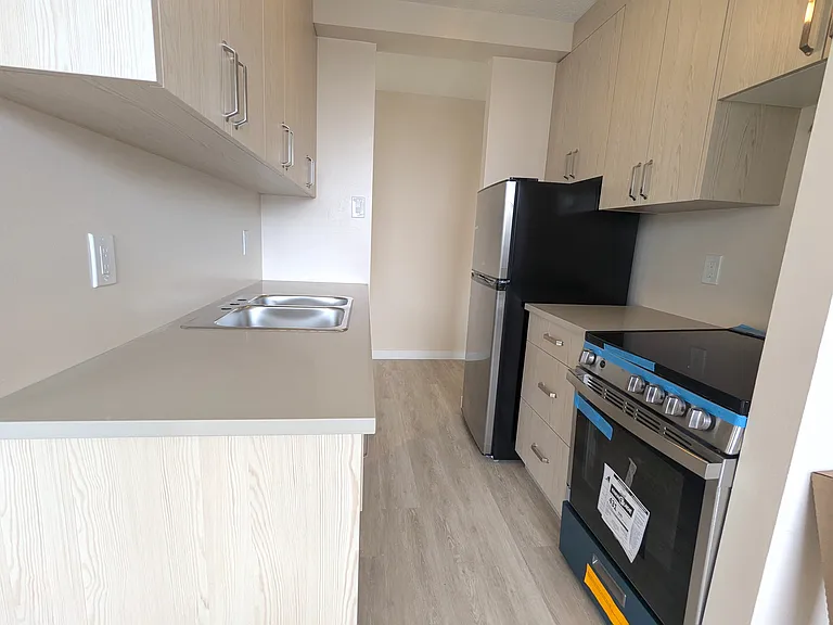 1150 Jervis St — Photo 27