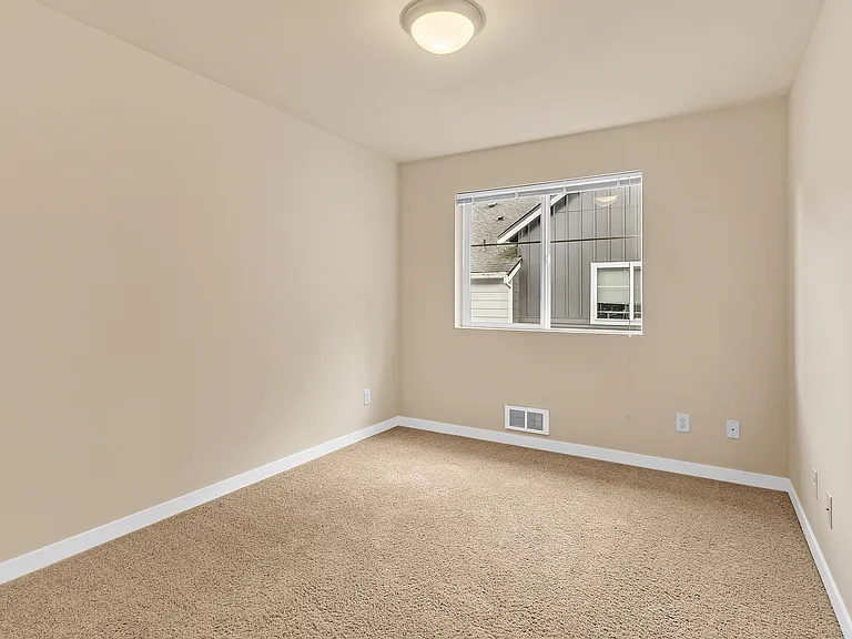 2129 NW Talus Dr — Photo 29