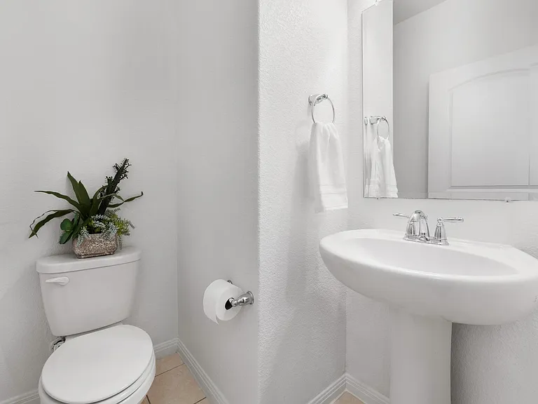15905 Windroot St — Photo 21