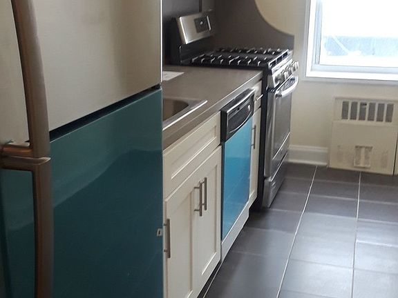 4th image of 3310 Nostrand Ave APT 409