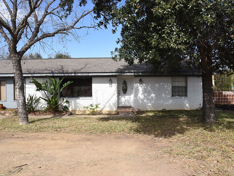 1st image of 204 E Del Mar Blvd